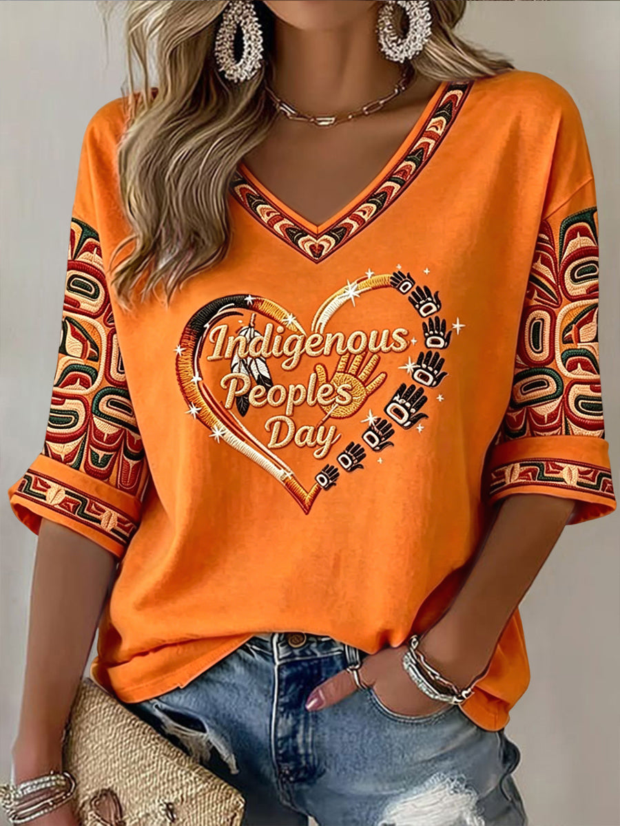 Women's Retro Indigenous Totem Patchwork Artistic Casual T-Shirt