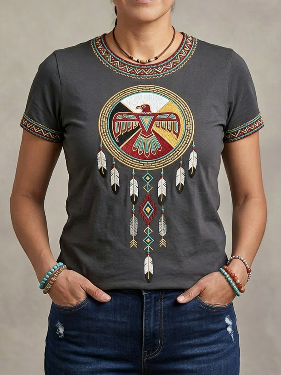 Women's Vintage Native American Eagle Totem Casual T-Shirt