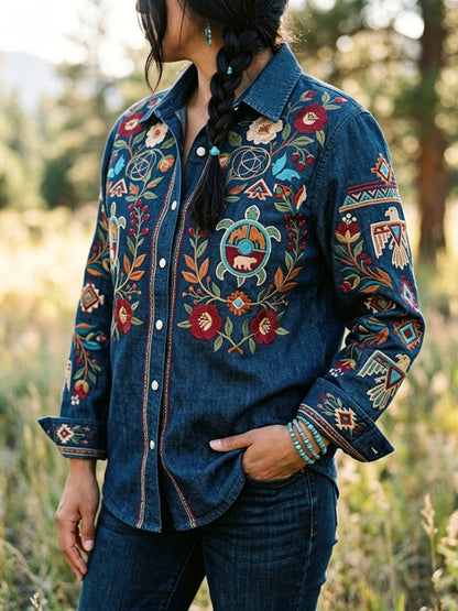 Women's Retro Indigenous Animal Totem Casual Shirt