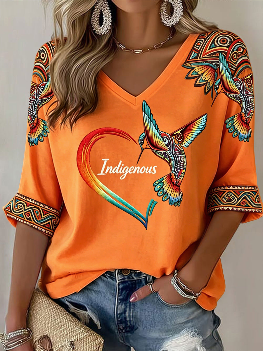 Women's Retro Indigenous Hummingbird Totem Casual V-Neck T-Shirt