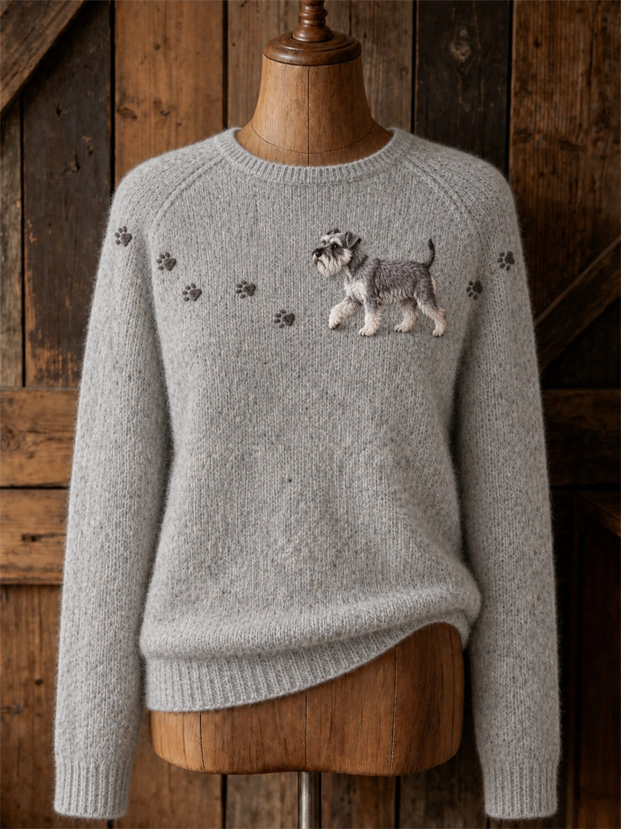 Mujer encantadora Schnauzer perro caminar y Paw Prints yugo imprimir suéter de cuello redondo